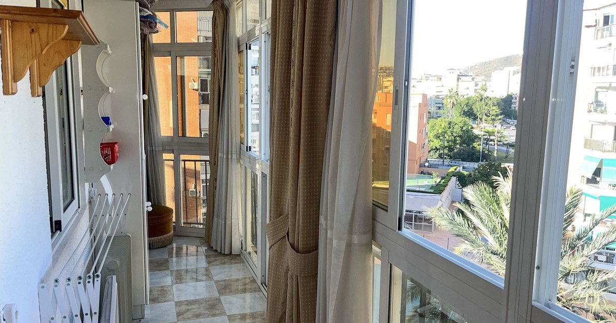 Middle Floor Apartment in Torremolinos, Torremolinos, 3/12