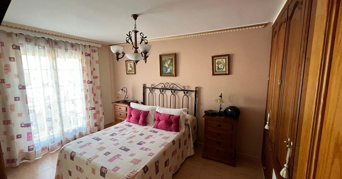 Townhouse in Estepona, Estepona, 8/12