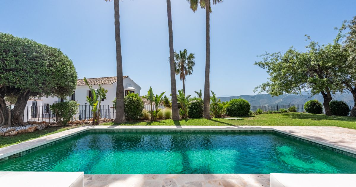 Villa in Istan, Sierra Blanca Country Club, Istan, 1/12