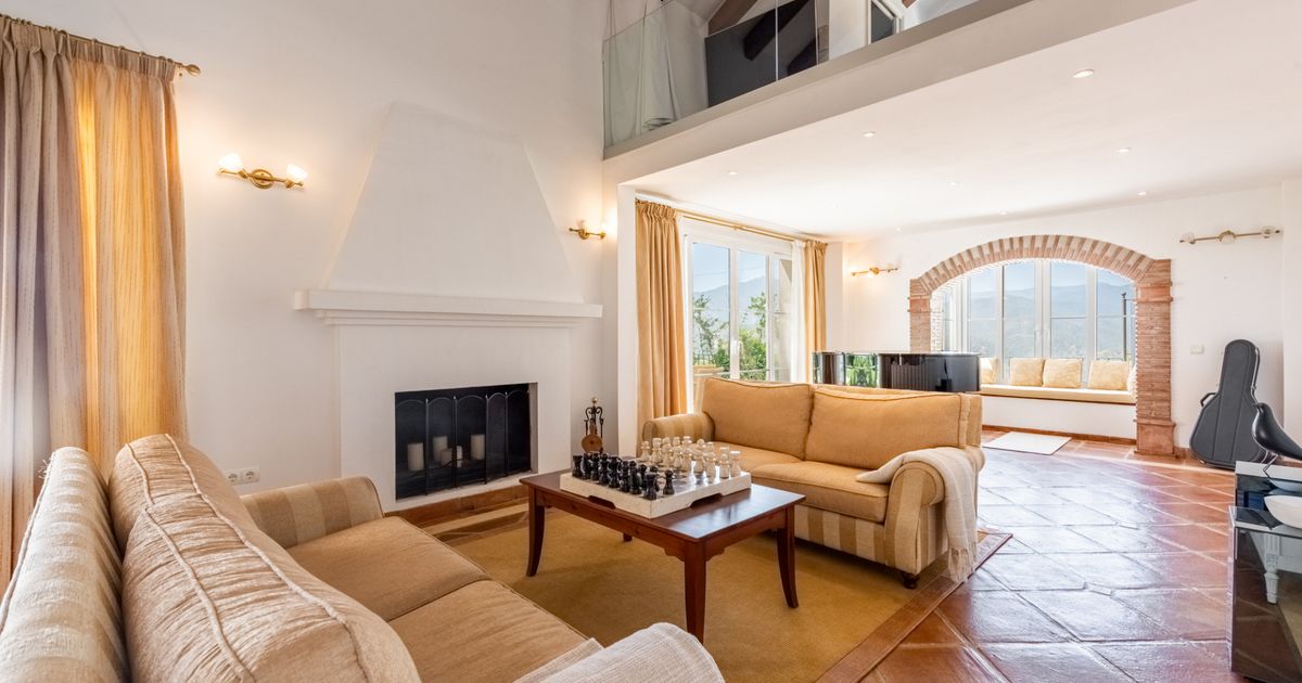 Villa in Istan, Sierra Blanca Country Club, Istan, 5/12