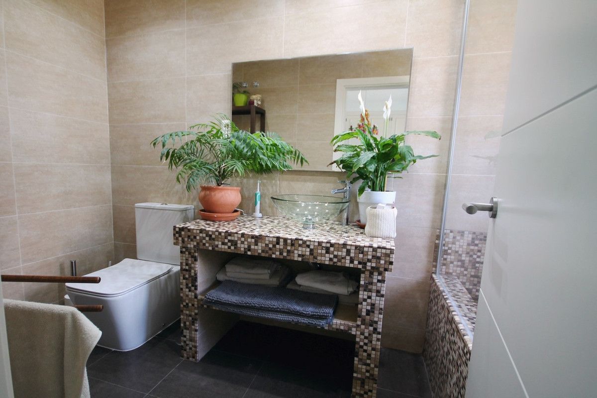Ground Floor Apartment in La Mairena, La Mairena, 9/12