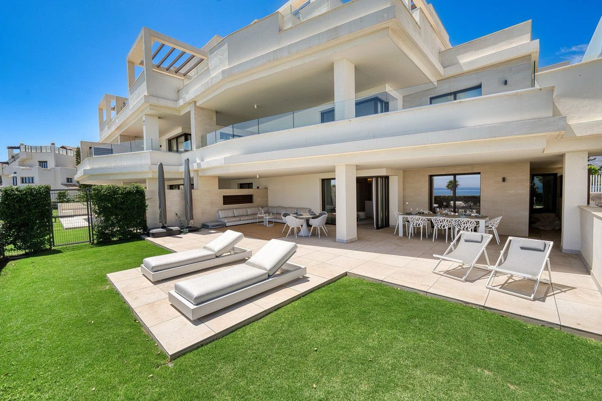 Ground Floor Apartment in Estepona, Estepona, 7/12