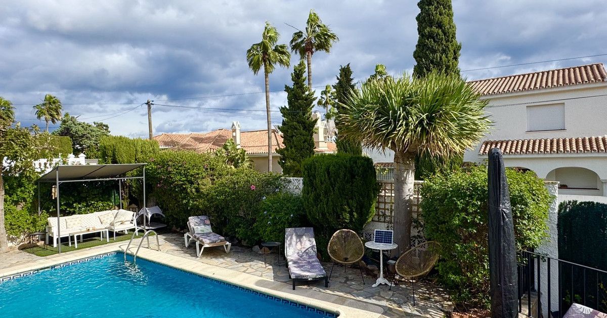 Fristående villa i La Duquesa, La Duquesa, 1/12