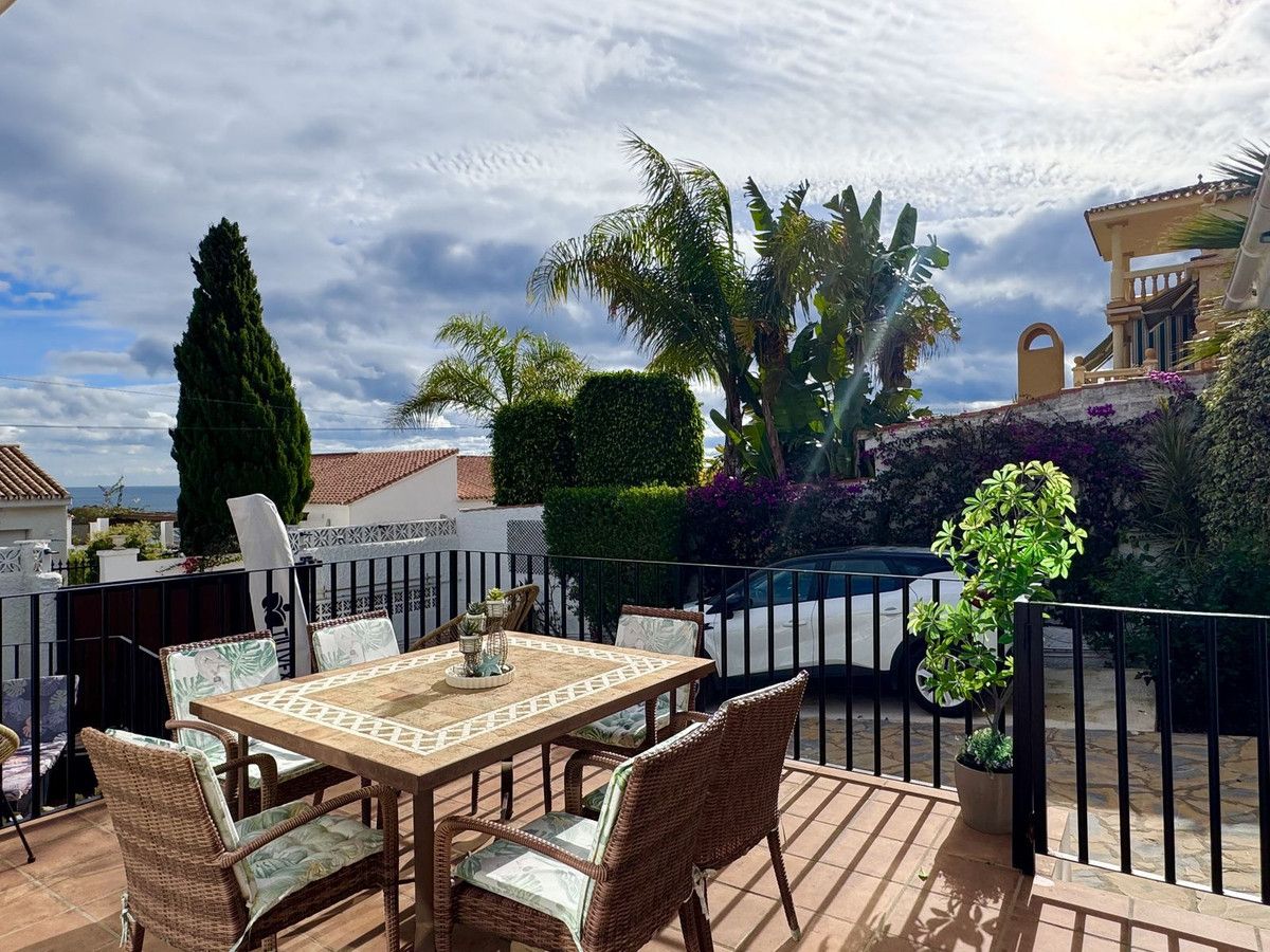 Fristående villa i La Duquesa, La Duquesa, 6/12