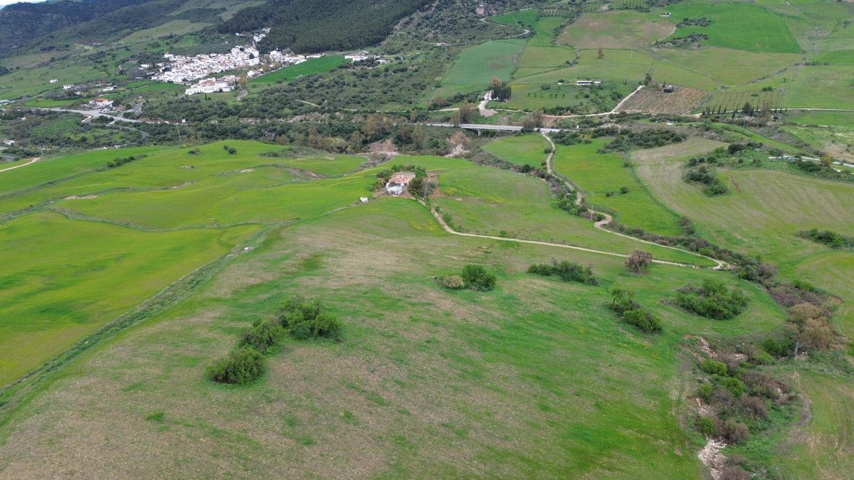 Land in Ronda, Ronda, 5/12