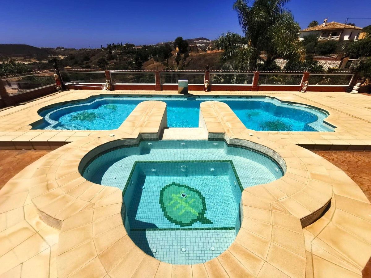 Villa independiente en La Cala de Mijas, La Cala de Mijas, 3/12