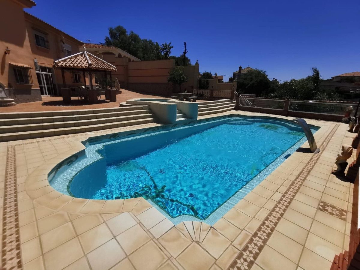 Villa independiente en La Cala de Mijas, La Cala de Mijas, 6/12