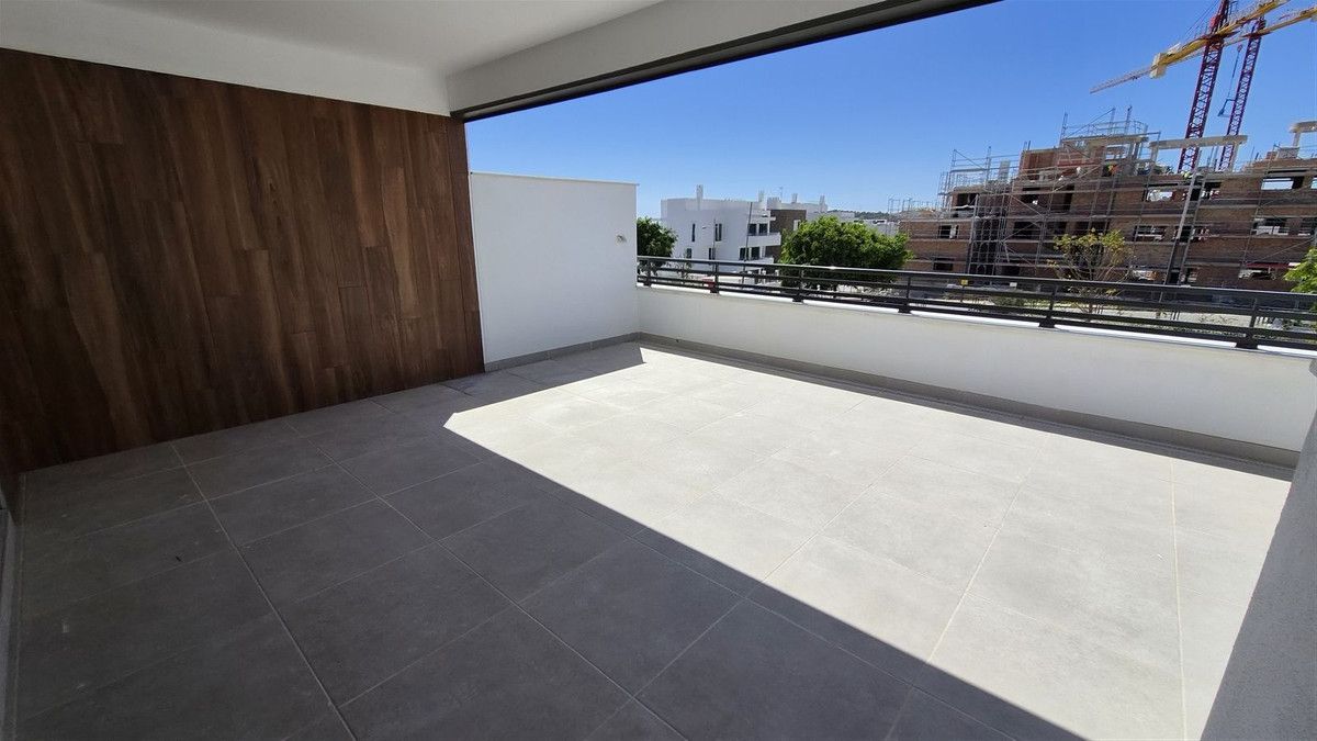 Apartment in mittlerer Etage in Estepona, Estepona, 2/12