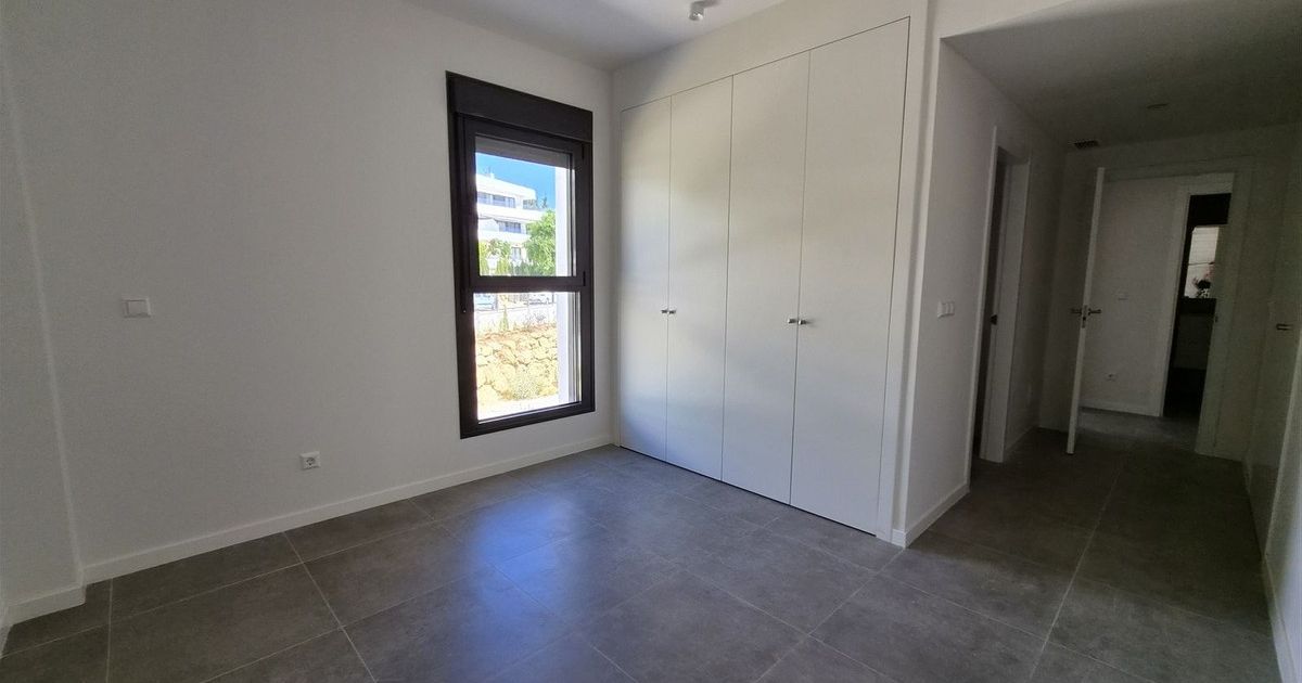 Apartment in mittlerer Etage in Estepona, Estepona, 11/12
