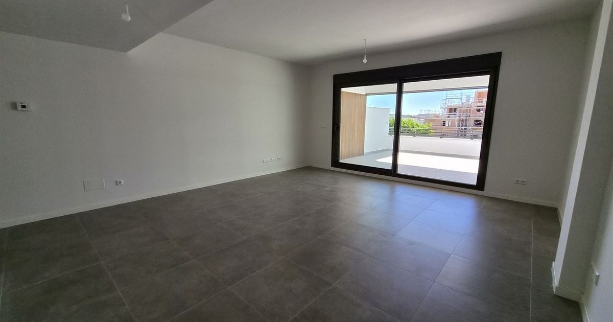 Apartment in mittlerer Etage in Estepona, Estepona, 3/12