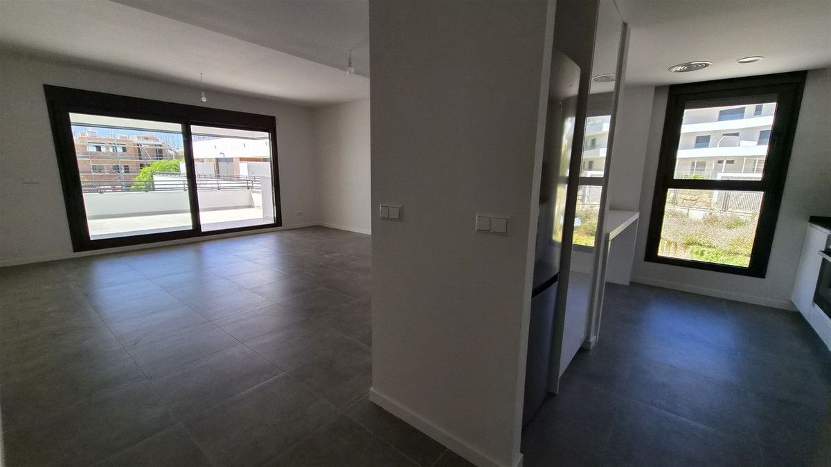 Apartment in mittlerer Etage in Estepona, Estepona, 4/12