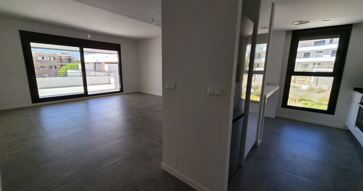 Apartment in mittlerer Etage in Estepona, Estepona, 4/12