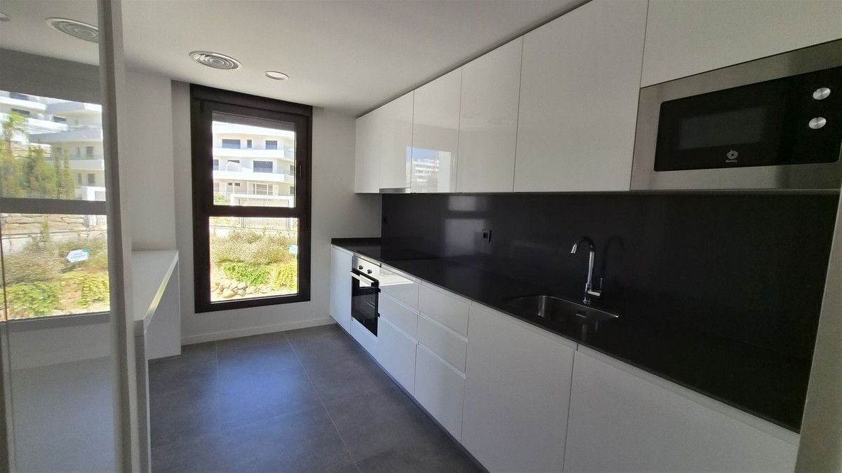 Apartment in mittlerer Etage in Estepona, Estepona, 5/12