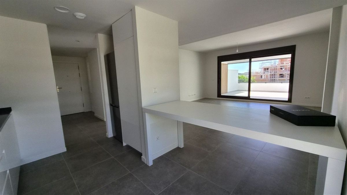 Apartment in mittlerer Etage in Estepona, Estepona, 6/12
