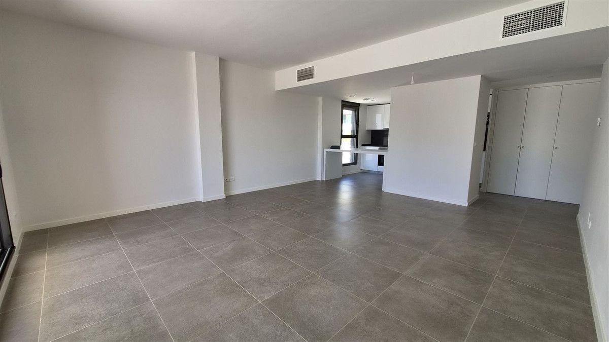 Apartment in mittlerer Etage in Estepona, Estepona, 9/12