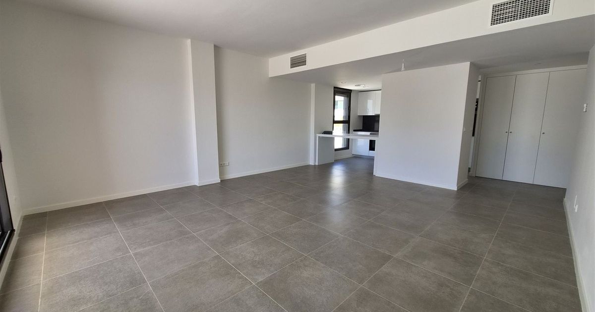 Apartment in mittlerer Etage in Estepona, Estepona, 9/12