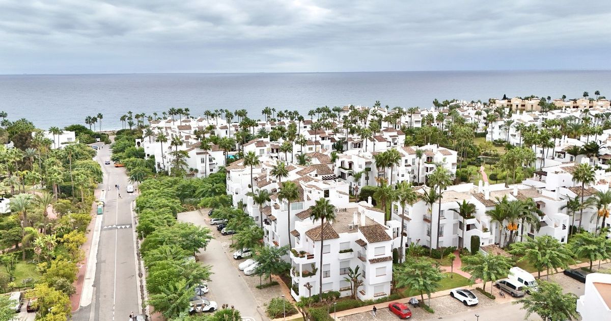 Appartement à l'étage intermédiaire à Costalita, Costalita, 1/12