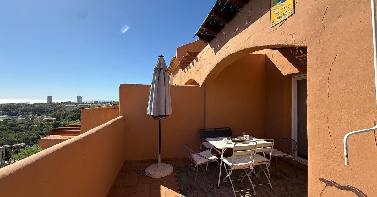 Penthouse Duplex à Elviria, Elviria, 4/12