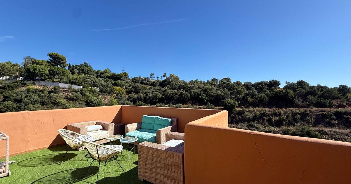 Penthouse Duplex à Elviria, Elviria, 5/12