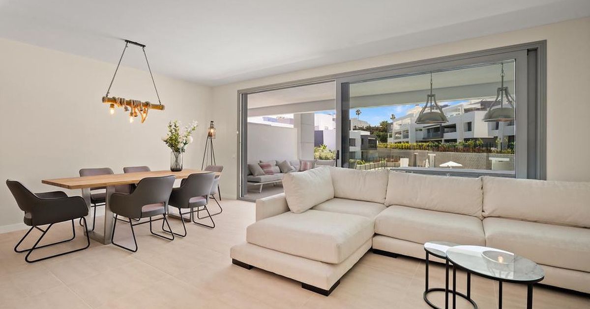 Appartement op de middelste verdieping in Selwo, Selwo, 5/12