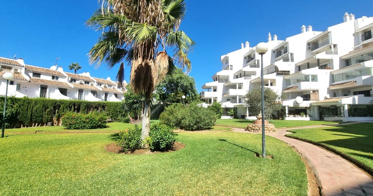 Apartment in Mijas Costa, Calahonda, Mijas Costa, 1/12