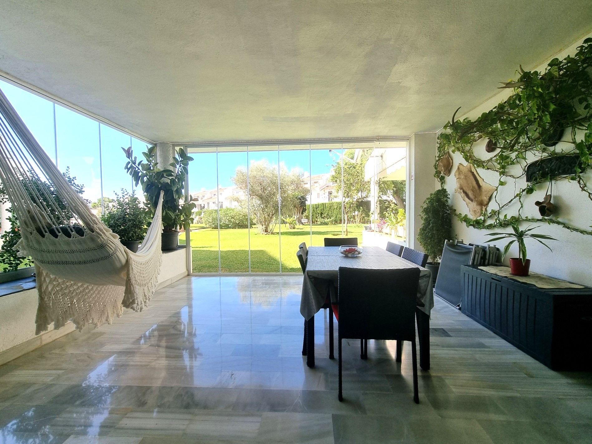 Apartment in Mijas Costa, Calahonda, Mijas Costa, 6/12