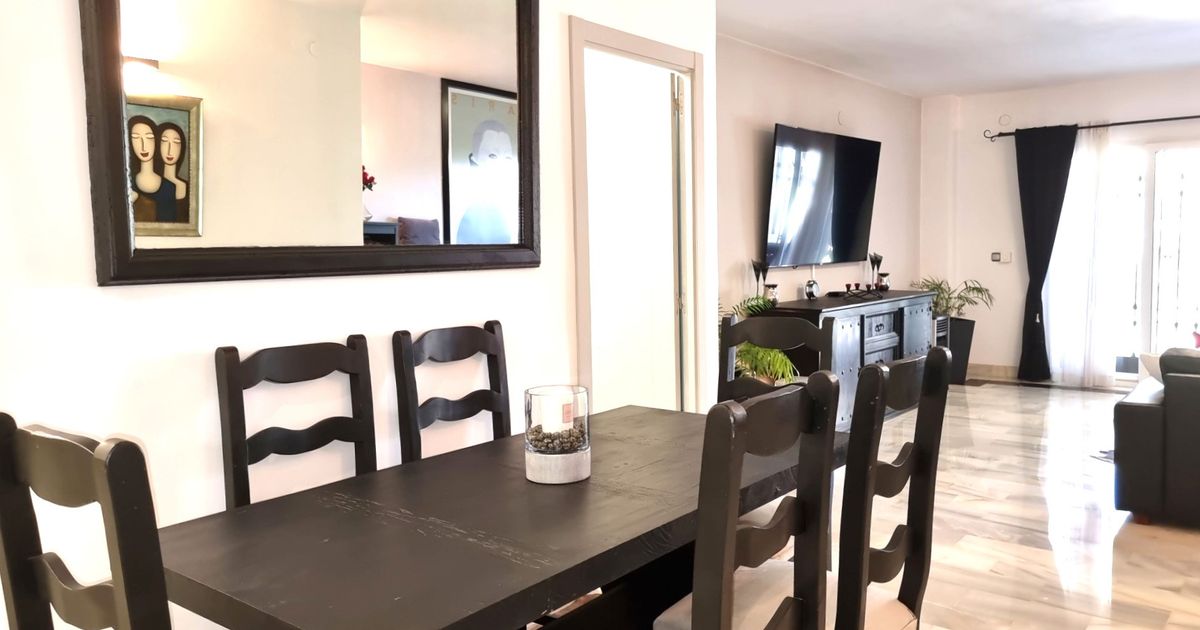 Apartment in Mijas Costa, Calahonda, Mijas Costa, 10/12