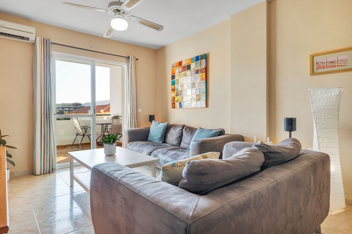 Appartement au étage moyen à Benalmadena, Benalmadena, 6/12