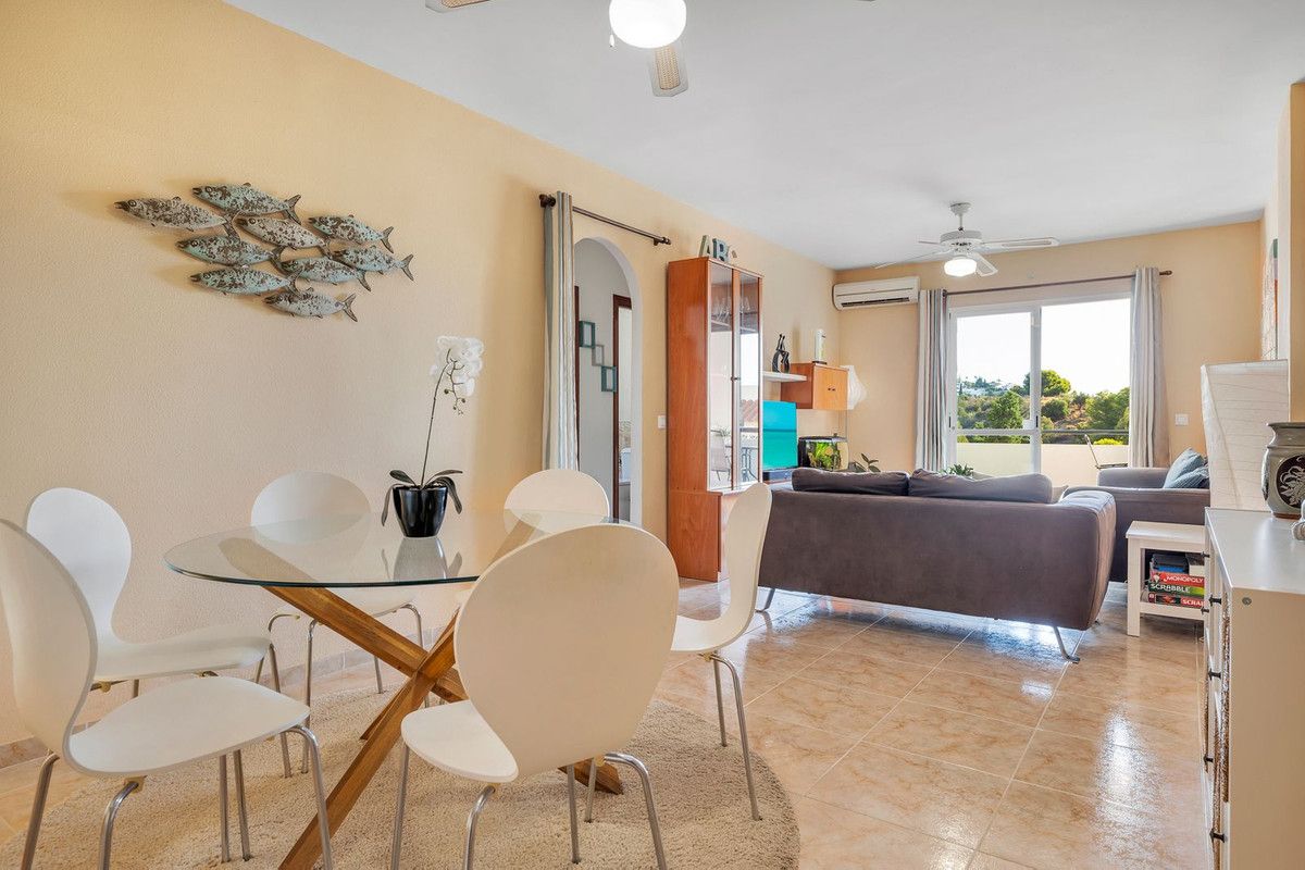 Appartement au étage moyen à Benalmadena, Benalmadena, 9/12