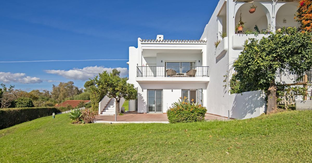 Geschakelde woning in Nueva Andalucía, Nueva Andalucía, 11/12