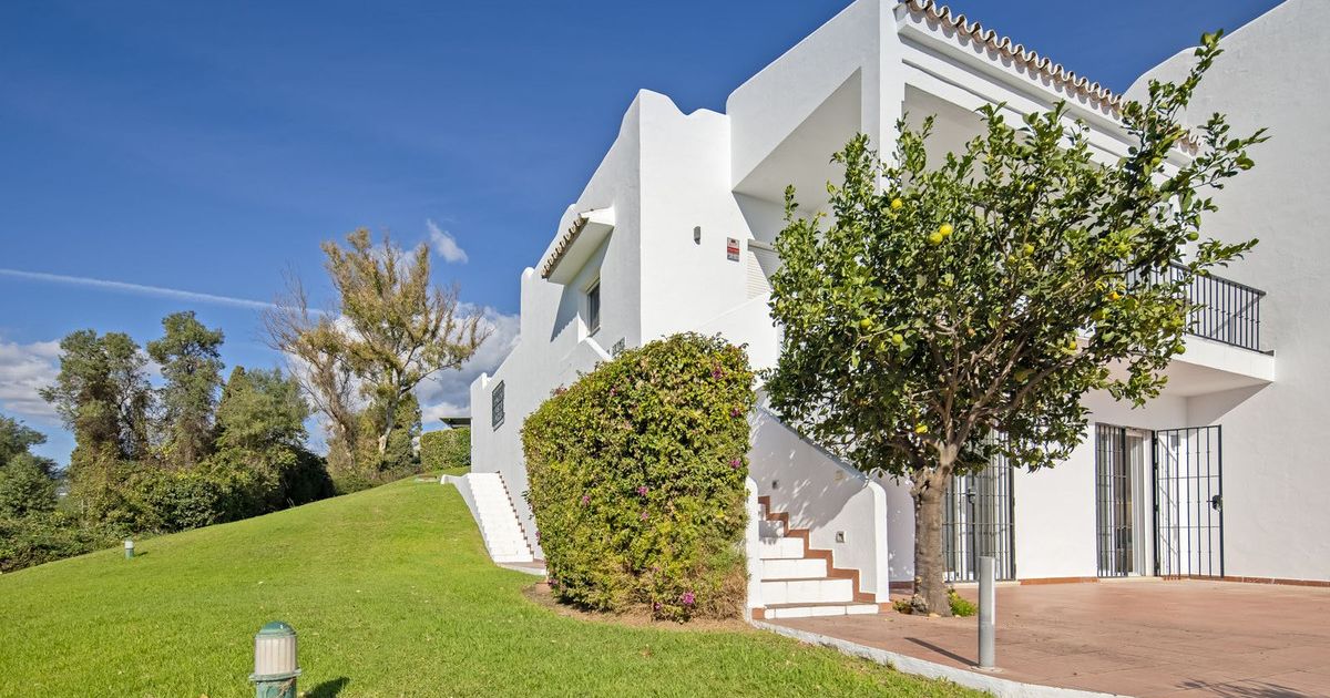 Geschakelde woning in Nueva Andalucía, Nueva Andalucía, 12/12