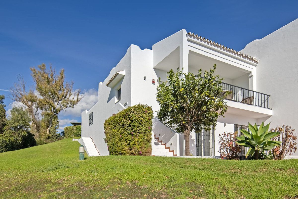 Geschakelde woning in Nueva Andalucía, Nueva Andalucía, 10/12