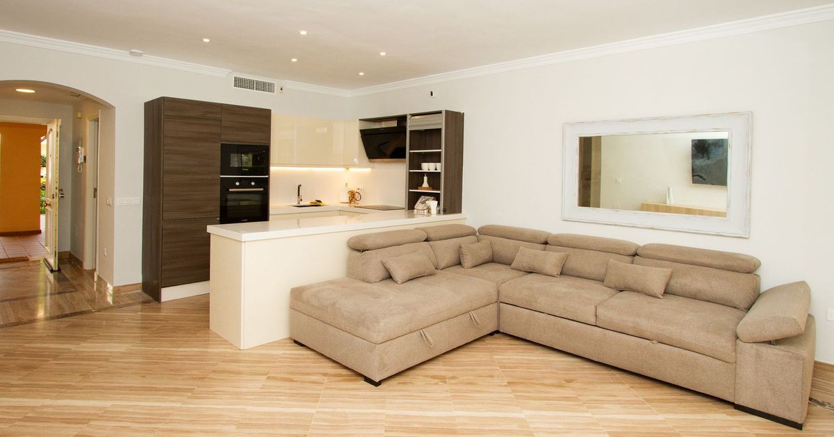 Gelijkvloers appartement in Elviria, Elviria, 3/12