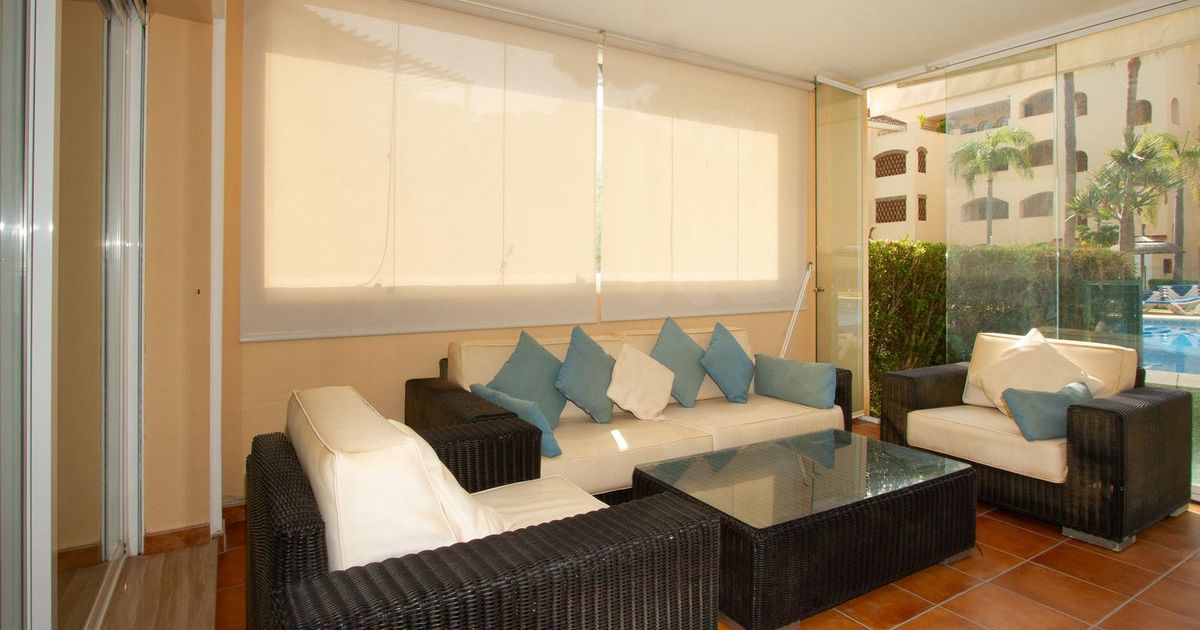 Gelijkvloers appartement in Elviria, Elviria, 9/12