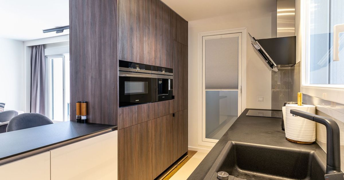 Middle Floor Apartment in Estepona, Estepona, 3/12