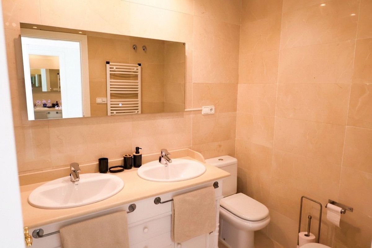 Apartamento Planta Media en Los Arqueros, Los Arqueros, 12/12