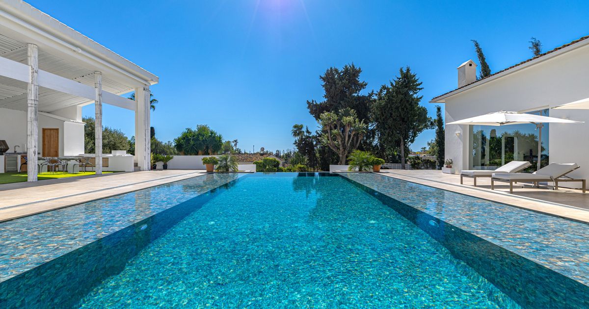 Villa in San Pedro de Alcantara, Guadalmina Alta, San Pedro de Alcantara, 7/12