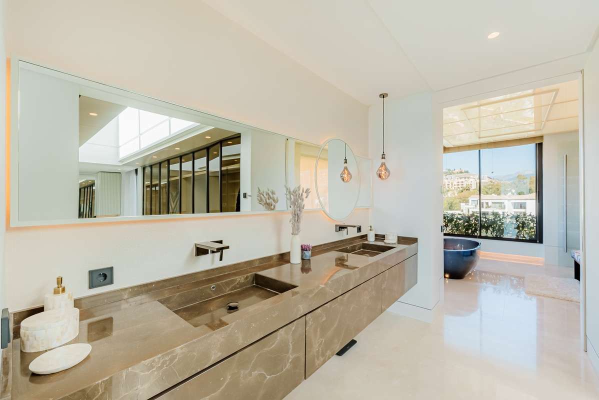 Villa in Benahavis, Benahavis, 12/12