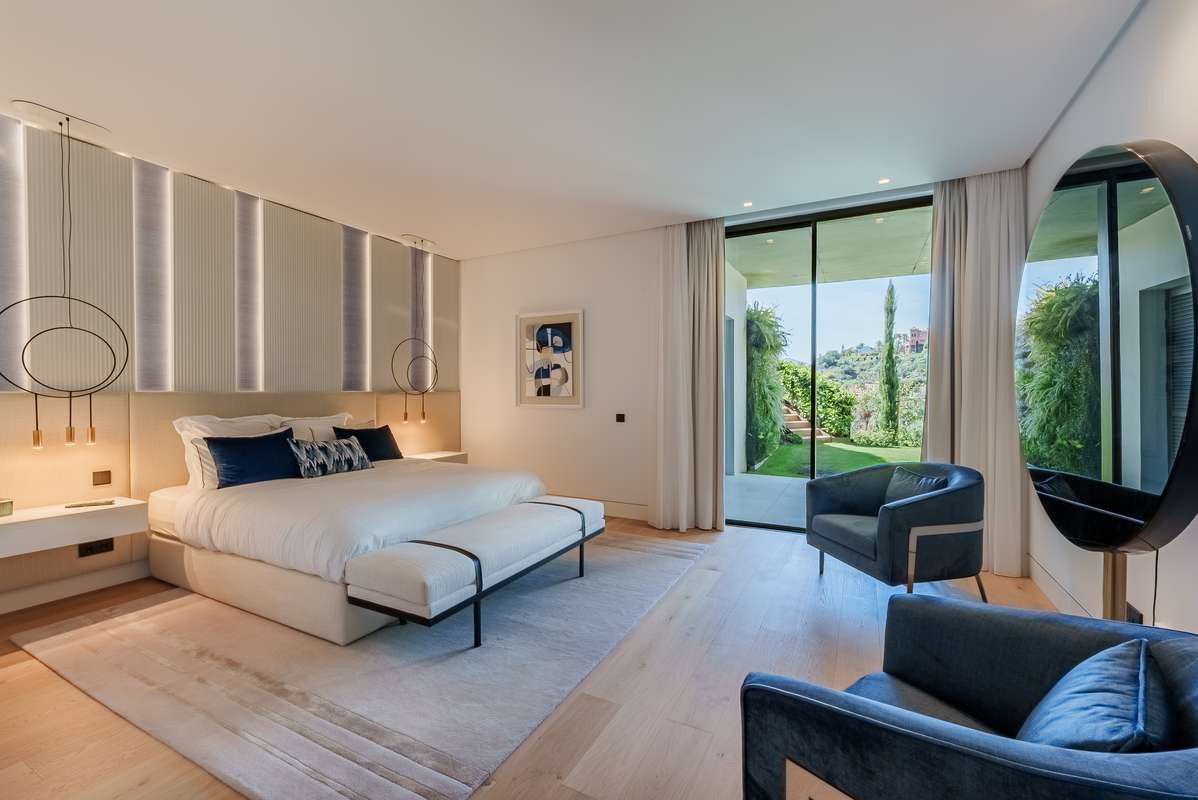 Villa in Benahavis, Benahavis, 8/12