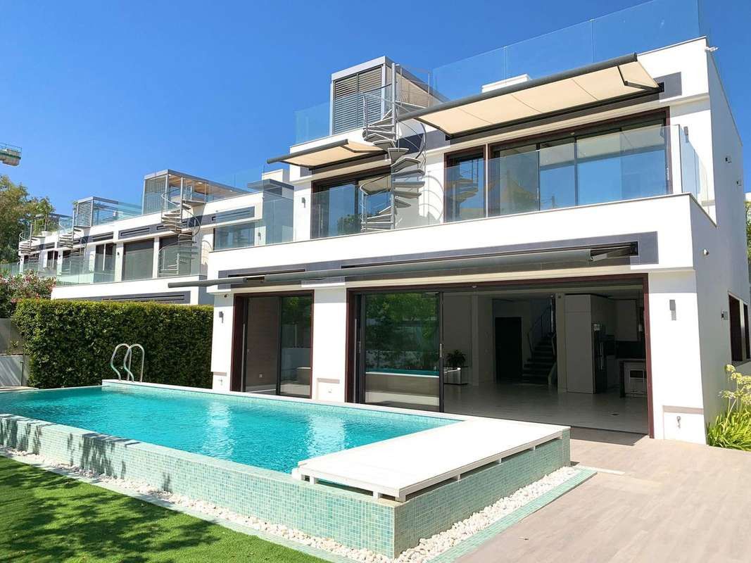 Villa in Marbella, Marbella, 1/12