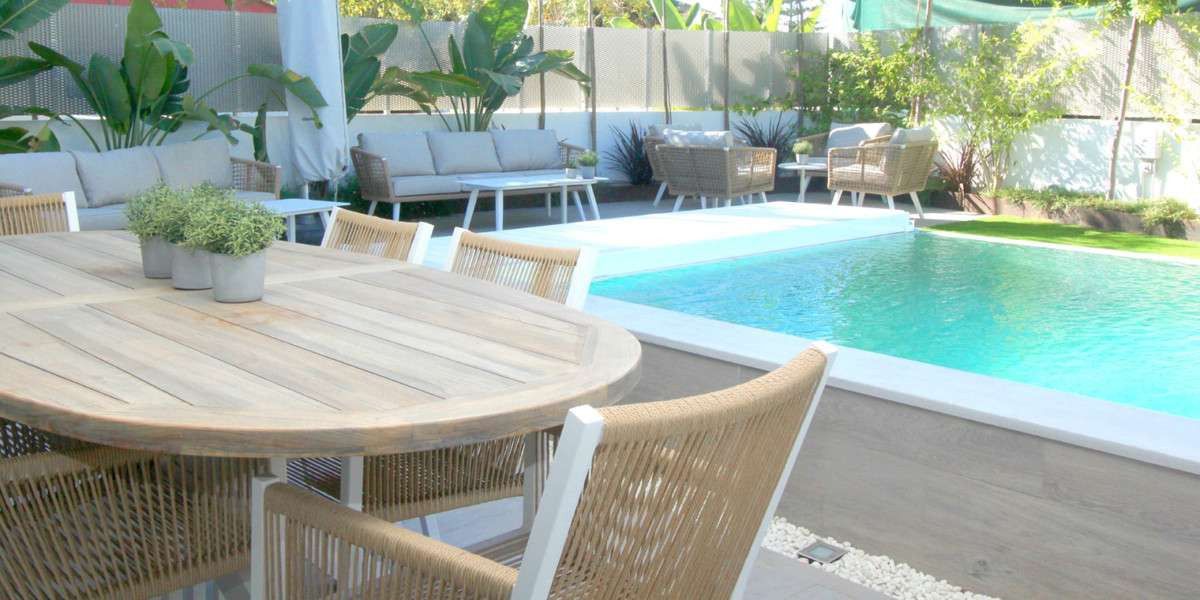 Villa in Marbella, Marbella, 12/12