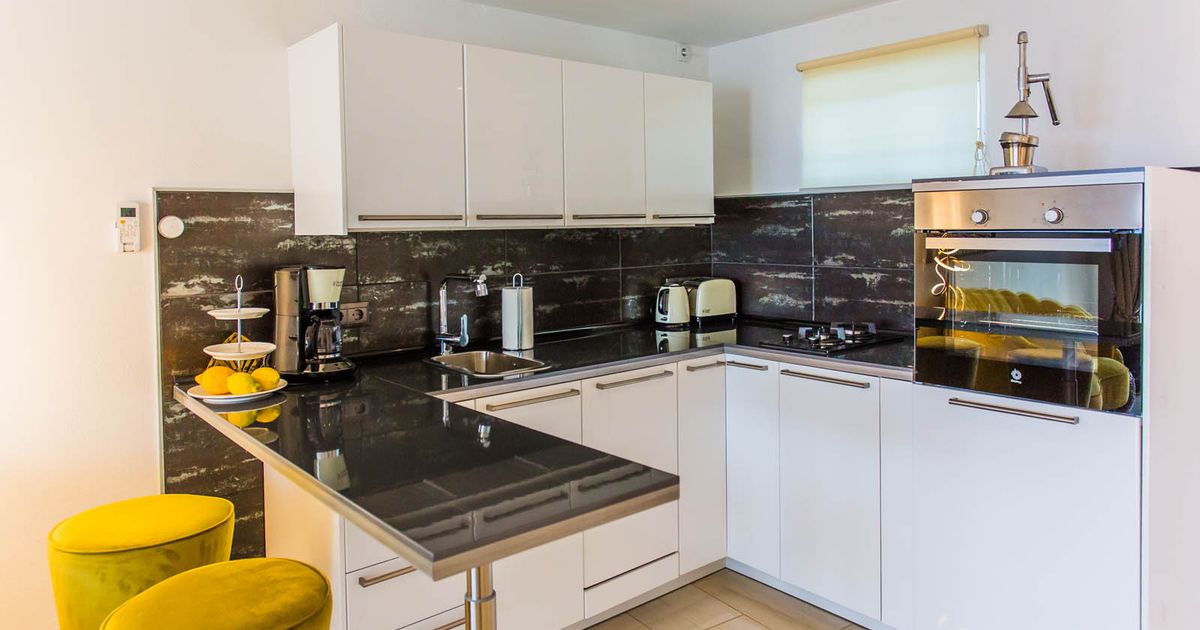 Studio in Marbella East, Marbesa, Marbella East, 10/12