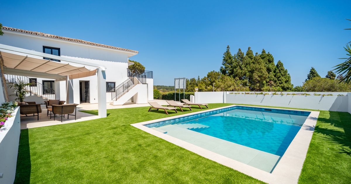 Villa in Mijas Costa, Cala de Mijas, Mijas Costa, 1/12