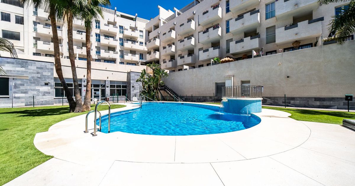 Lägenhet på mellanplan i Riviera del Sol, Riviera del Sol, 1/12