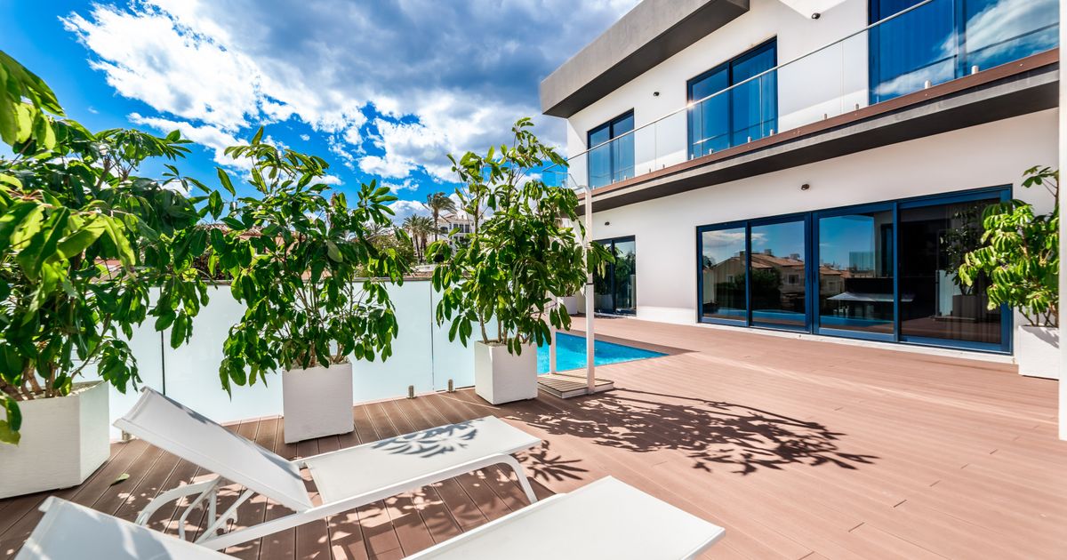 Villa in Mijas Costa, Calahonda, Mijas Costa, 2/12