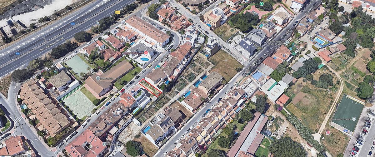 Bostadstomt i Los Boliches, Los Boliches, 1/3