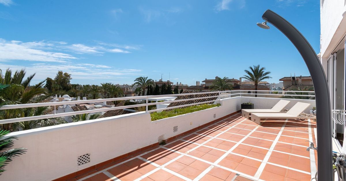 Penthouse Duplex in Puerto Banús, Puerto Banús, 12/12