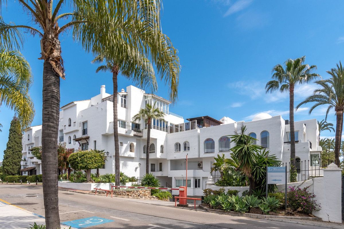 Penthouse Duplex in Puerto Banús, Puerto Banús, 8/12