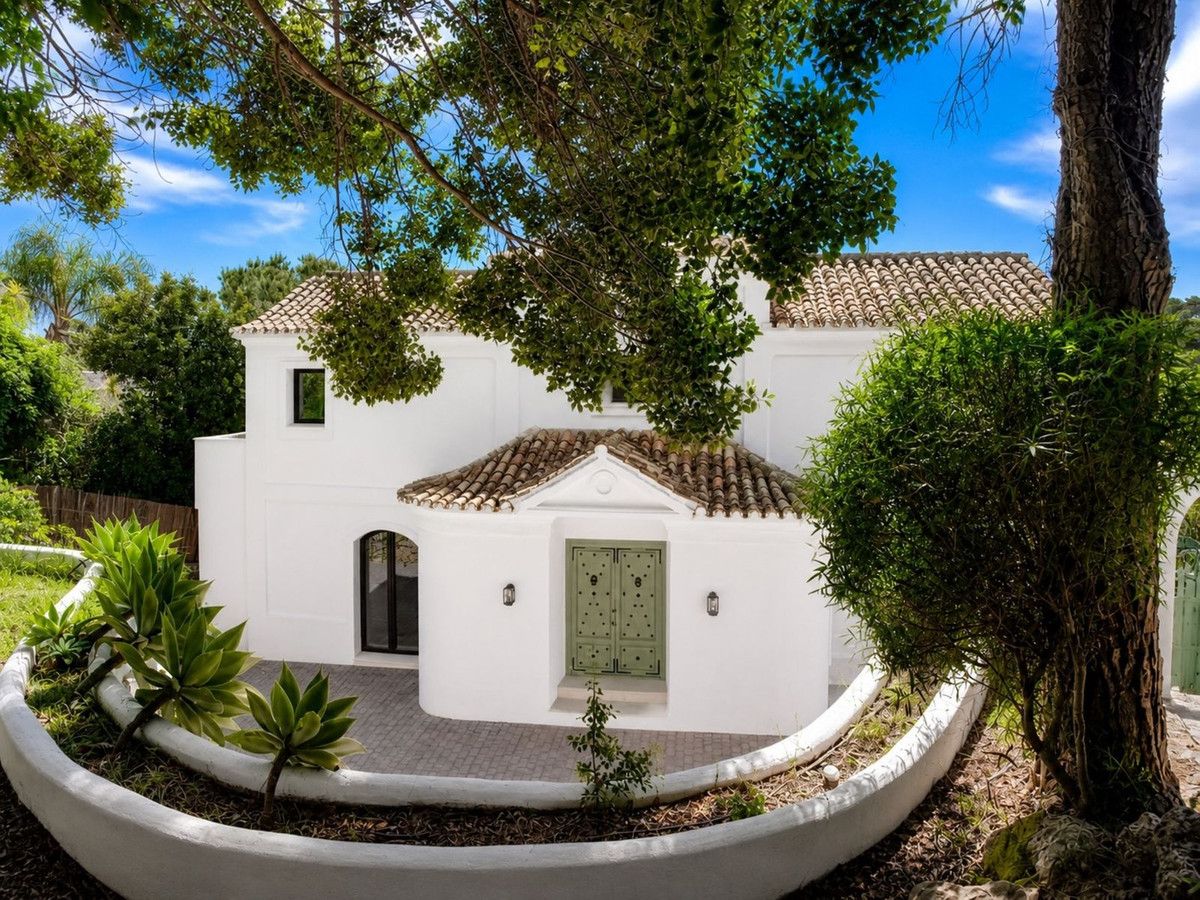 Detached Villa in El Madroñal, El Madroñal, 3/12