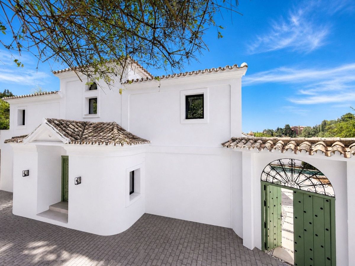 Detached Villa in El Madroñal, El Madroñal, 5/12